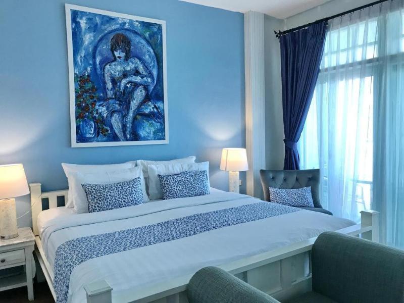 Casa Blanca Boutique Hotel - Sha Plus Phuket Room photo